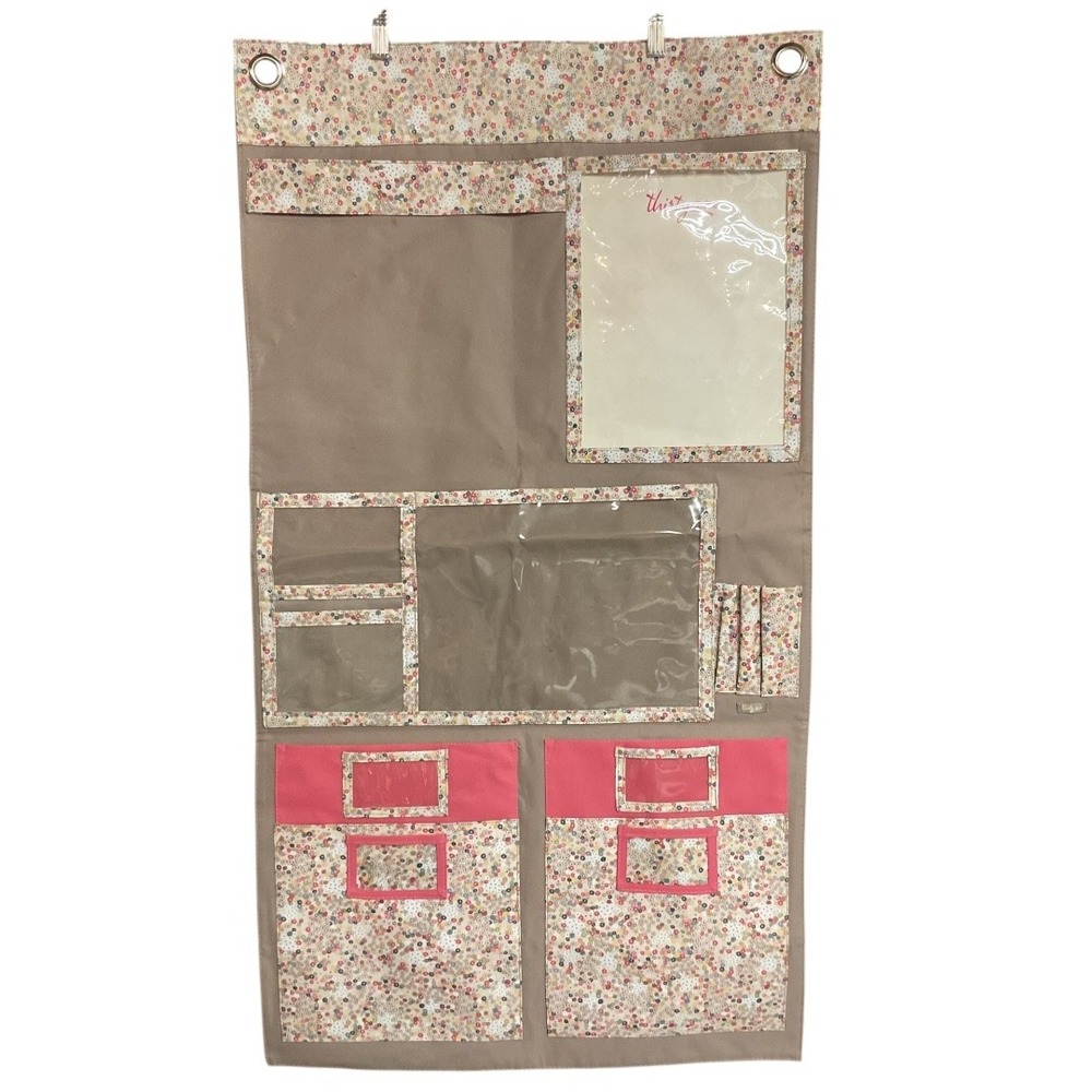 Thirty One 31 Hang Up Wall or Door Organizer Free Spirit Ditsy Pink Flowers